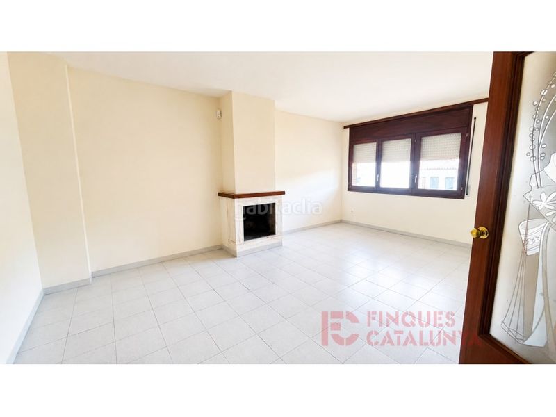 Foto 5e60a610-7822-4601-9be8-758719d67dd1. Casa amb aparcament a Taialà - Germans Sabat Girona