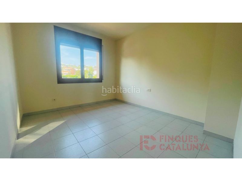 Foto f0aeb6e1-f926-4f21-b04c-4e59ca502797. Casa amb aparcament a Taialà - Germans Sabat Girona