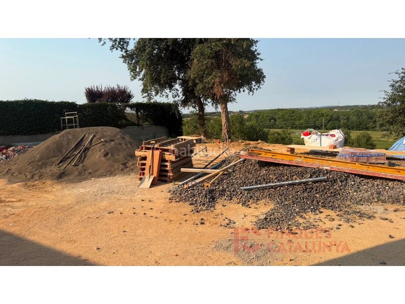 Foto d534e27e-e7ae-4954-9e88-f7c274c1fa11. Casa amb aparcament a Sils