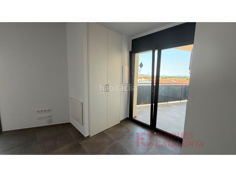 Foto fca9b58a-7e9a-4558-a053-46642598cd82. Pis amb aparcament a Sils