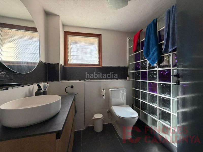 Foto 595b08b8-a6ee-400a-8503-771ee570dd2d. Casa a Anglès