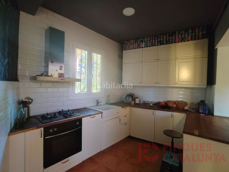 Foto 9cd8ff5c-98b1-4b98-ad42-7b8380049c37. Casa amb piscina a Aiguaviva Parc Vidreres