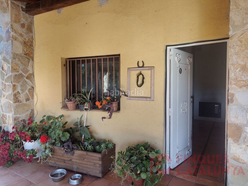 Foto e0425a76-c237-46ab-91bc-dae83cb89b3a. Casa amb piscina a Aiguaviva Parc Vidreres