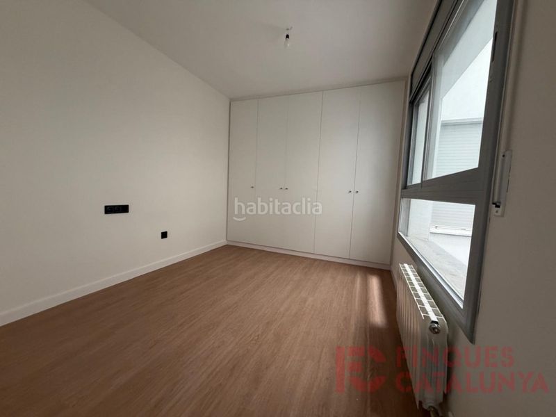 Foto c6eb4a76-f0c6-4a85-bf52-5e45a83afb2e. Pis amb calefacció aparcament a Eixample Sud-Migdia Girona