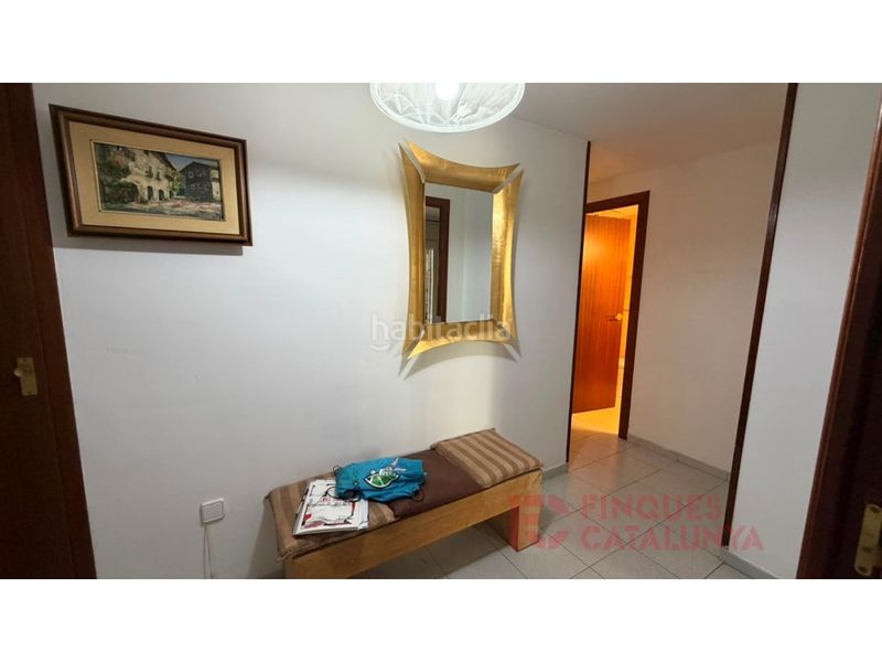 Foto 7f4bed13-fe3d-44d8-9e0a-3fbd7a1c5c7f. Pis amb calefacció a Eixample Nord Girona
