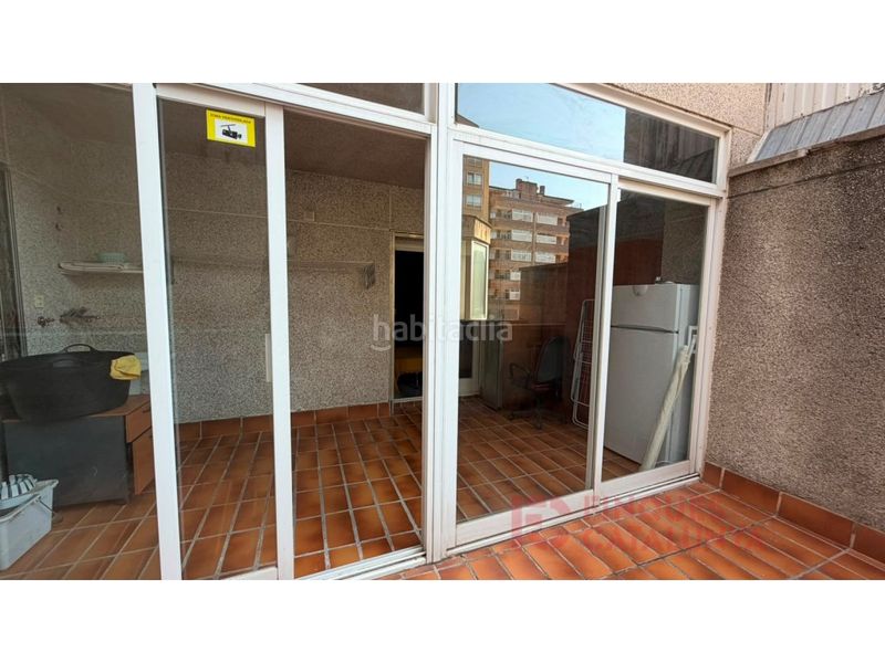 Foto ad1157cd-2b17-4022-9337-88b862dc9bd8. Pis amb calefacció a Eixample Nord Girona