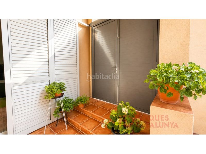 Foto 4674c689-ed40-4cdb-8e6a-ab957ef61f69. Casa amb aparcament a Vila - roja Girona