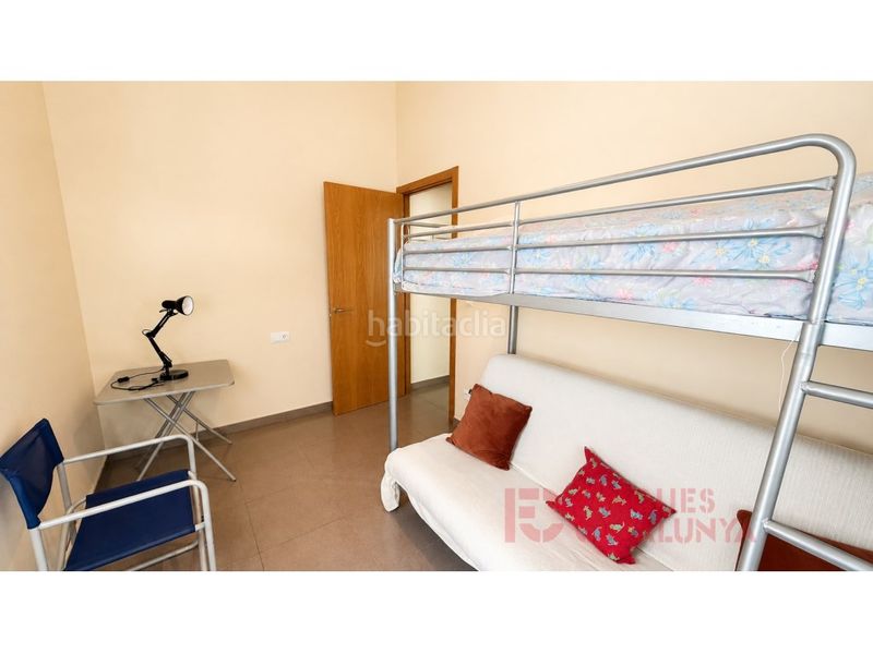 Foto 51d2b63c-d781-4d0c-a6ca-7abe310e84d7. Casa amb aparcament a Vila - roja Girona