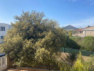 Xalet a Muro. Chalet en venta en urbanización platja de muro