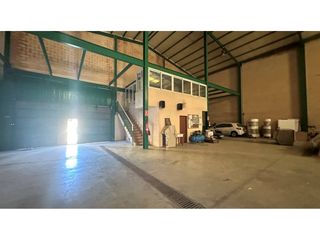 Nau industrial a Calle inca