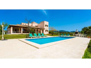 Masia a Son Servera Poble. Chalet rustico en venta en son servera
