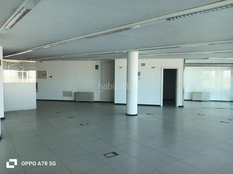 Foto 1d8f3423-0d82-4be0-a6bf-ab8354438835. Büro mit heizung in Son Ferriol Palma de Mallorca