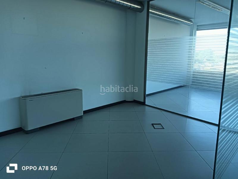 Foto 84bfde53-63ce-4595-87c3-9f8a52401f9c. Büro mit heizung in Son Ferriol Palma de Mallorca