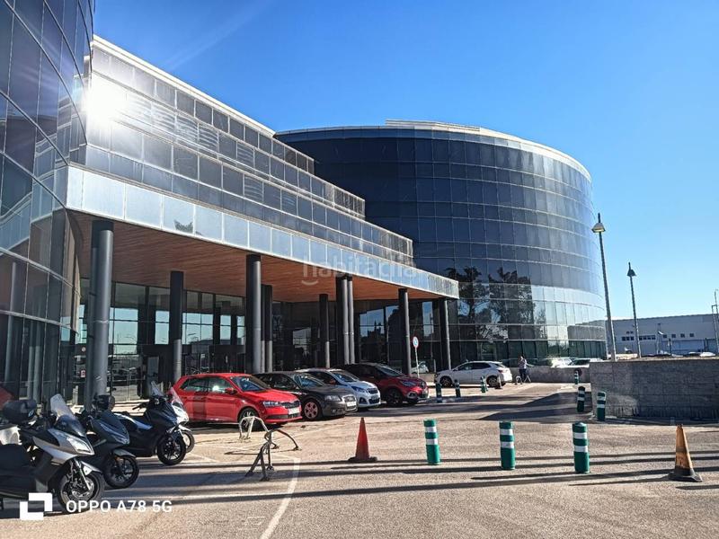 Foto d45ac265-4db8-4f58-958b-afd43e8a9194. Büro mit heizung in Son Ferriol Palma de Mallorca