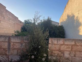 Terreny residencial a Sa Pobla. Solar urbano con salida a dos calles