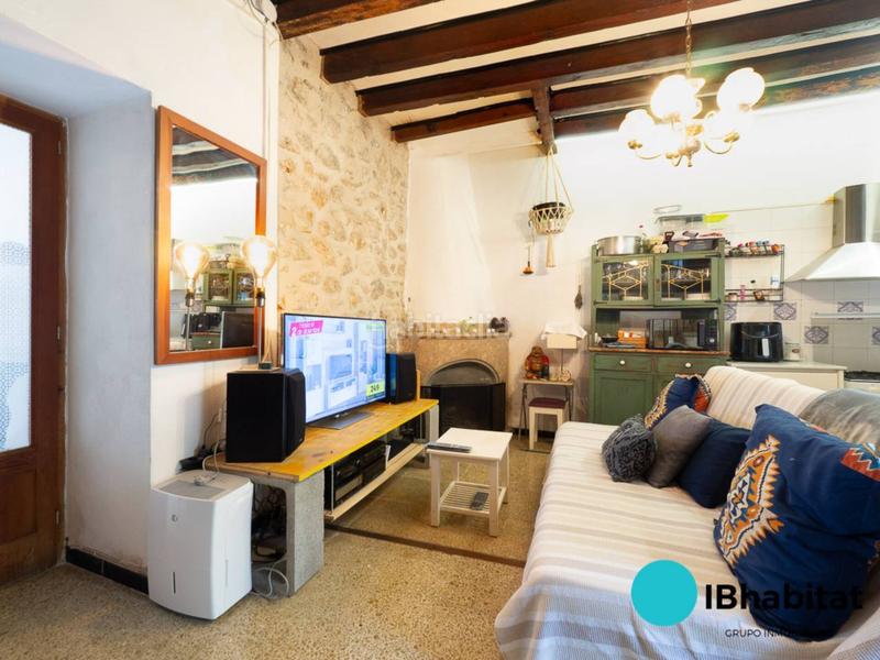 Foto 6a7d95fe-e7df-4c6e-8bad-a2a2a47b4ceb. Casa  en venta en caimari en Selva