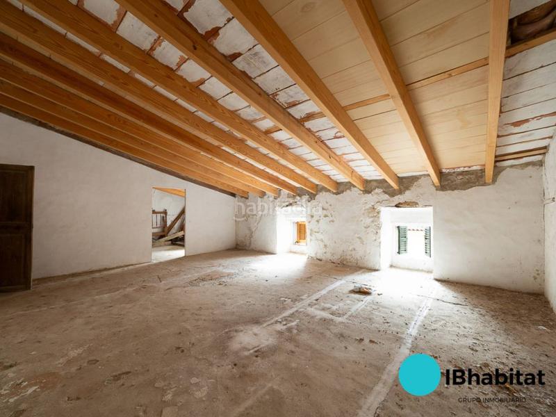 Foto e76f905e-712c-40fd-947f-7f1bc18b3dde. Casa  en venta en caimari en Selva