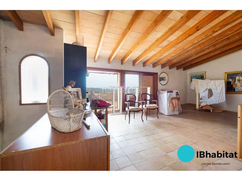 Foto 0009a8fa-b885-4dda-825d-f4942f64fd0a. Casa amb piscina a Selva