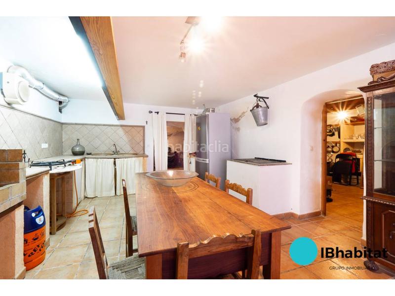 Foto 35c56600-eafd-450b-8289-5888d76ea470. Casa amb piscina a Selva