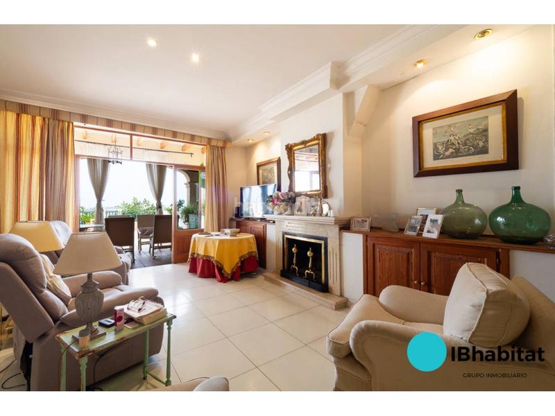 Foto d97f5183-cfab-4fac-9c30-0deaacfde612. Casa amb piscina a Selva