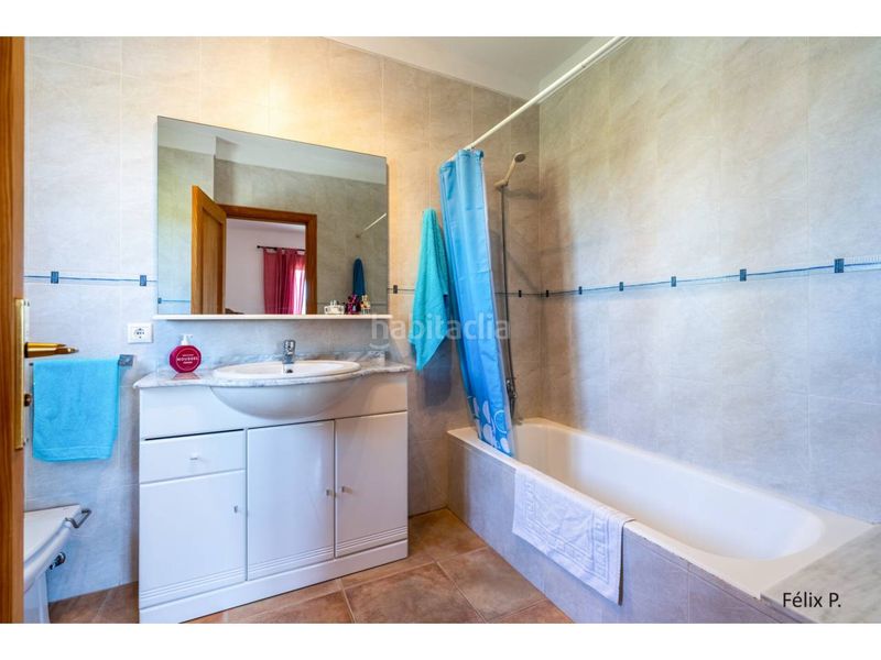 Foto 5892f8e2-5a06-4374-8063-e49a93329f36. Xalet amb aparcament piscina a Muro