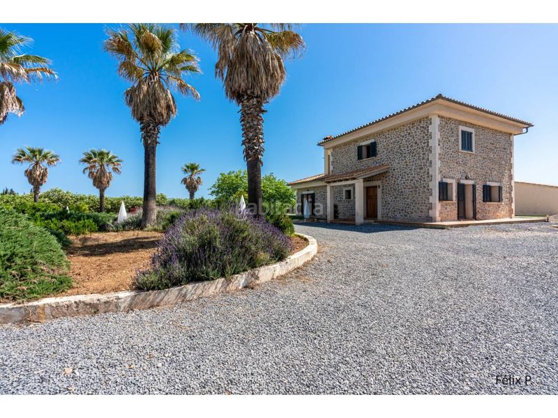 Foto 7e0f7ee9-2f4a-4949-9a82-0d86c38fade3. Xalet amb aparcament piscina a Muro