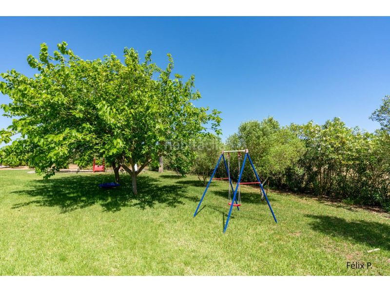 Foto b83d9900-254e-414b-ac8a-afb3f8b5ba69. Xalet amb aparcament piscina a Muro