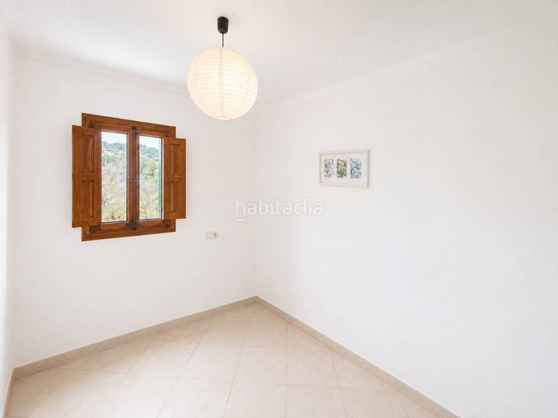 Foto 8350b8e6-f2a8-403d-9f7b-77a0a6cd91d5. Casa amb aparcament piscina a Selva