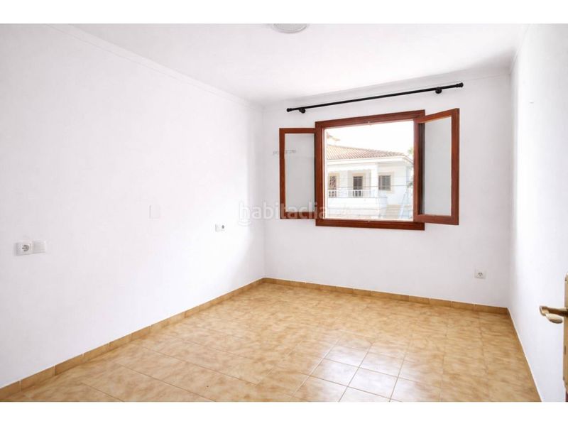 Foto 069a8dd7-22b2-49a7-adf1-1a38aab0a5b9. Pis a port d´Alcúdia-platja dálcúdia Alcúdia