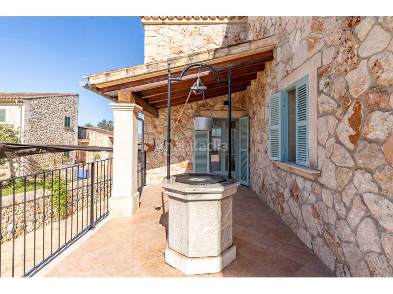 Foto 7d35a5a8-789e-43d3-9069-8579120df24e. Casa amb aparcament a Sineu