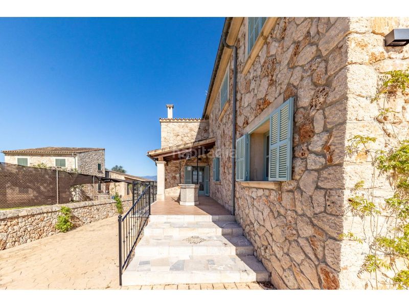Foto b55f41eb-be42-4428-80b1-2ae1bba278e5. Casa amb aparcament a Sineu