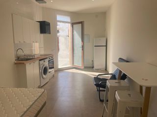 Lloguer Estudi a Sa Pobla. Estudio con terraza