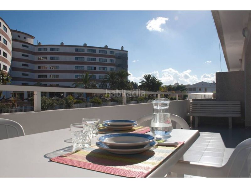 Foto a9fef727-3369-46b4-a271-05a3284337e7. Edifici a port d´Alcúdia-platja dálcúdia Alcúdia