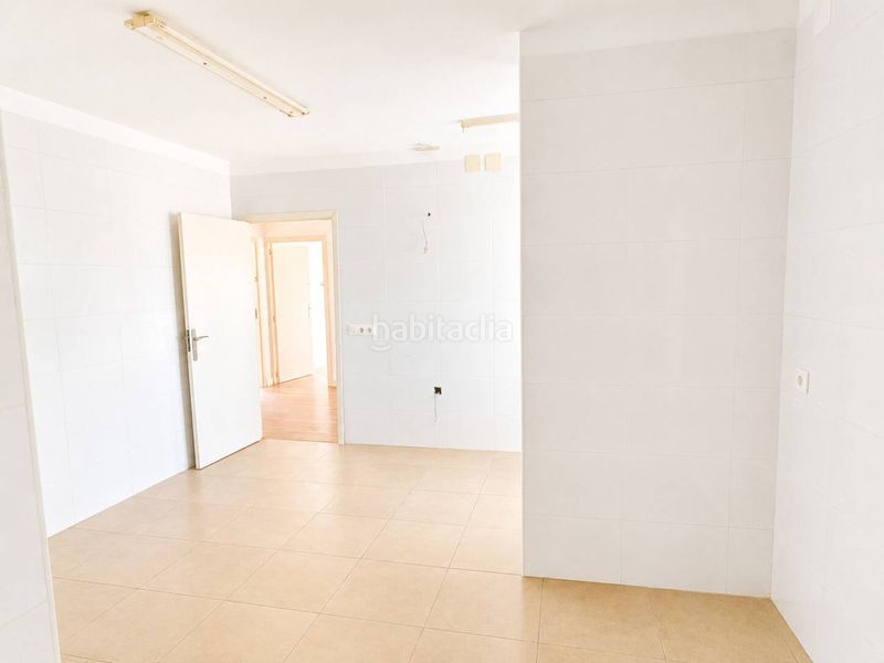 Foto 4bd57ae1-d68b-4698-8a61-7bf04438ae8c. Pis a Muro