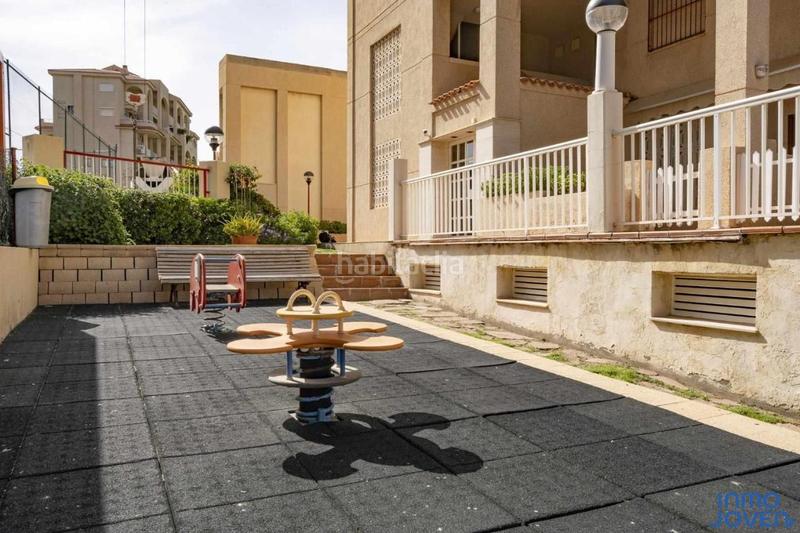 Foto 27fdc4f9-c020-495c-8c79-749474ff0d3b. Location appartement avec parking piscine dans Playa Muchavista Campello (el)