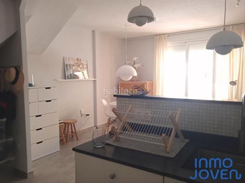 Foto 5db7ea44-01b4-4f15-b1ff-3ef087858650. Location appartement avec parking piscine dans Playa Muchavista Campello (el)