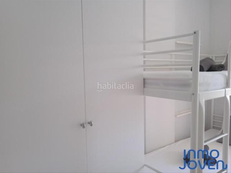 Foto b222fd87-e0e5-46aa-bb04-682dbed67074. Location appartement avec parking piscine dans Playa Muchavista Campello (el)