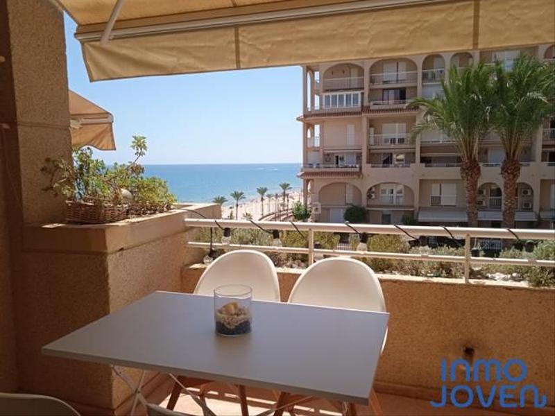 Foto f22ecb10-4ca6-4213-88bd-17959759b881. Location appartement avec parking piscine dans Playa Muchavista Campello (el)