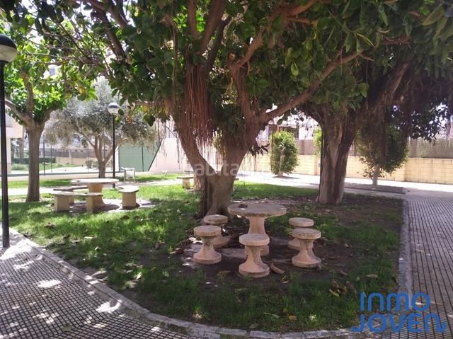 Foto 793ae6f9-9107-4d17-bffc-52d738f16495. Affitto piccolo appartamento in av. jaime i 110 in Campello (el)