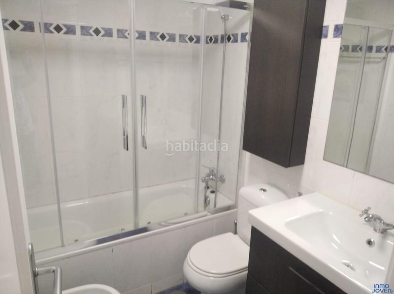 Foto 225707a1-dfa2-4b96-8f06-e2ca22b57103. Rent apartment with heating pool in Playa Muchavista Campello (el)
