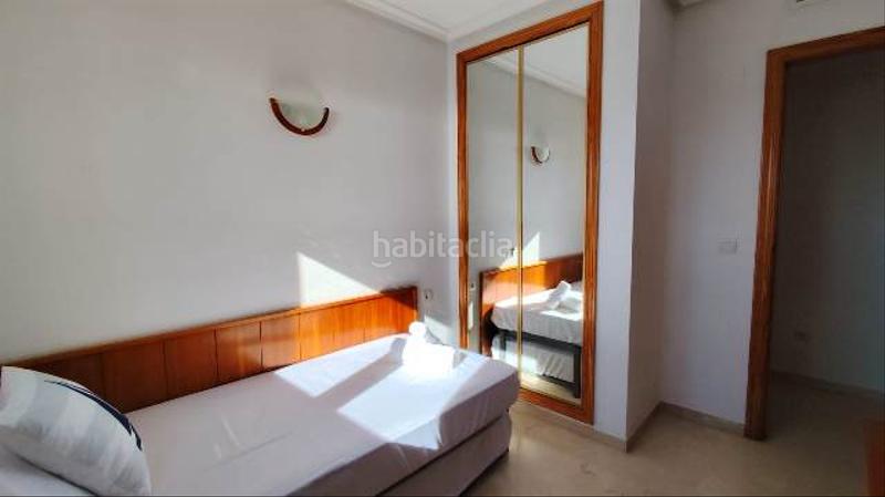 Foto 0f4b65a7-cd97-47da-ba11-92a38751c008. Location appartement avec parking piscine dans Playa Muchavista Campello (el)