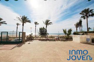 Apartament  Carrer de jacinto benavente. Apartamento en torre mediterráneo 2º
