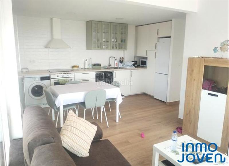 Foto a1451a7a-decd-4c01-a53f-86f63e146278. Alquiler apartamento  edificio colao 2º (no larga temporada) en Campello (el)
