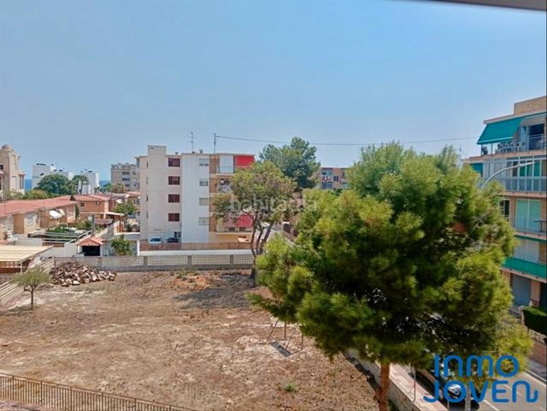 Foto 73cbb12c-bed7-471a-b9ce-e27d847f0ee6. Affitto piccolo appartamento con parcheggio in Playa Muchavista Campello (el)