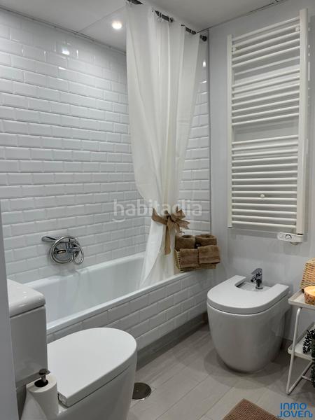 Foto cb9284ae-6806-4844-a275-19e369d51c0d. Alquiler apartamento  urbanización tahiti 9º (no larga temporada) en Campello (el)