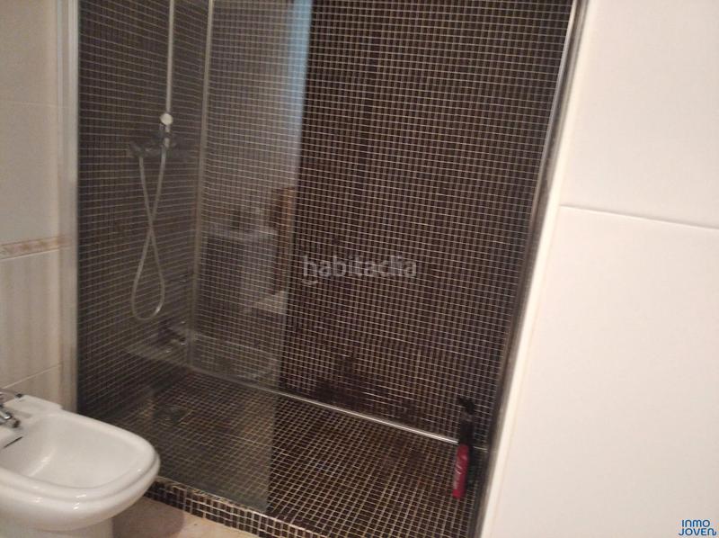 Foto fd9148a9-5090-4597-b347-9e8d2a760bc3. Apartament a carrer de sorolla 11 a Playa Muchavista Campello (el)