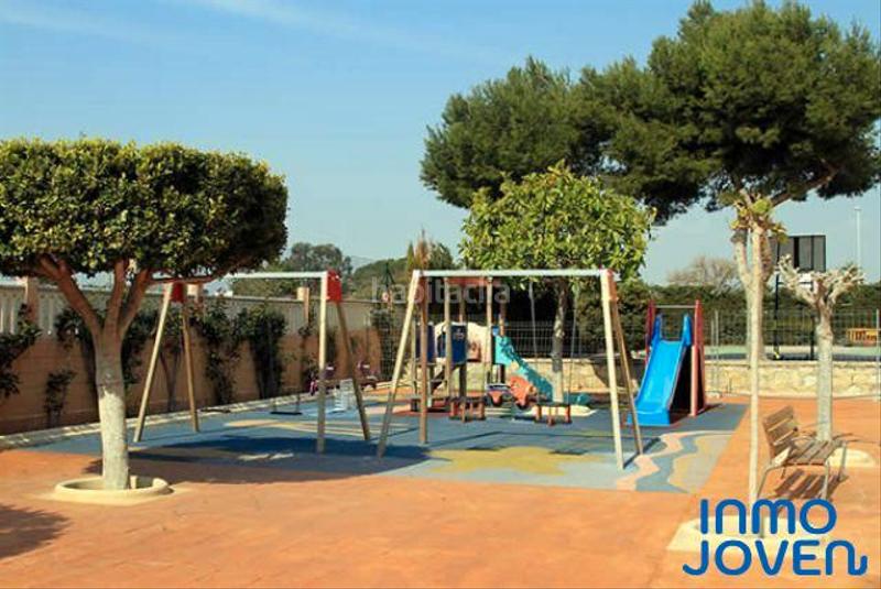 Foto 300e9718-ca22-4cec-b722-e7b80fde6edb. Apartament a carrer el pinós 16 a Playa Muchavista Campello (el)