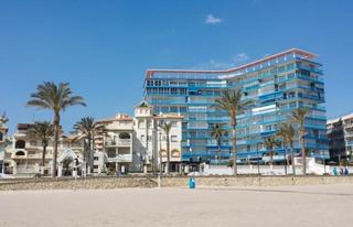 Rent Apartment  Avenida jaime i el conquistador. A-555 apartamento en primera línea de playa muchavista.