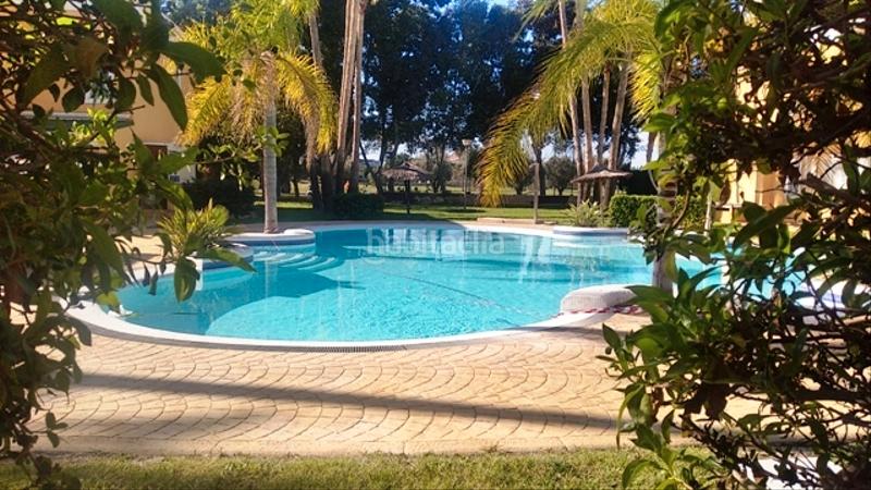 Foto 16a44ba0-0b04-46d0-88c9-dda53adadf14. Lloguer casa adossada a Playa de San Juan Alicante