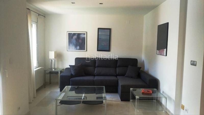 Foto a237b9ec-a978-4caa-8118-89e05d562a58. Lloguer casa adossada a Playa de San Juan Alicante